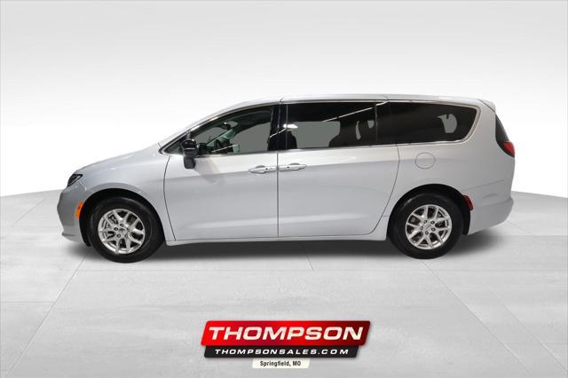 used 2024 Chrysler Pacifica car, priced at $31,398