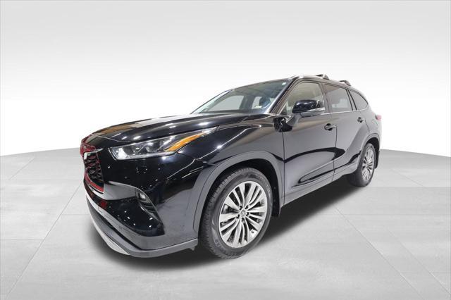 used 2021 Toyota Highlander car, priced at $37,698