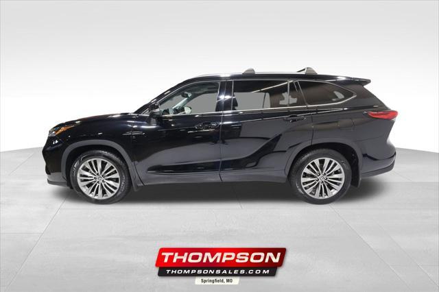 used 2021 Toyota Highlander car, priced at $37,698