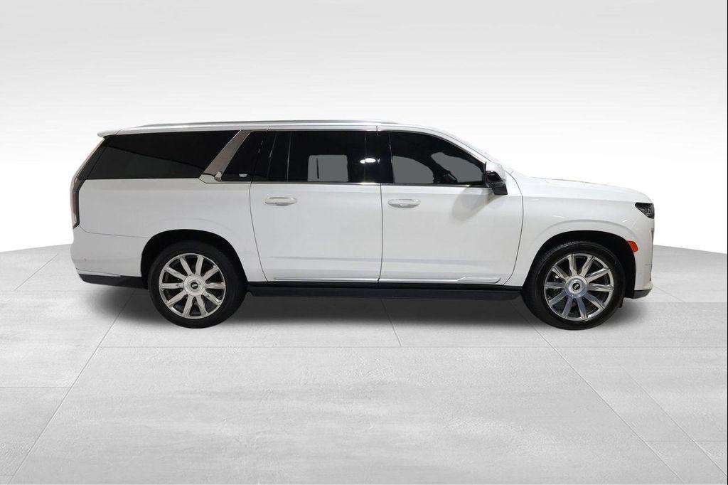 used 2021 Cadillac Escalade ESV car, priced at $55,270