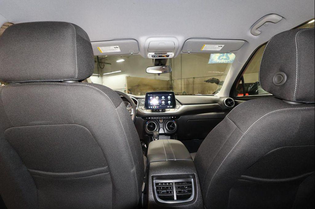 used 2025 Chevrolet Blazer car, priced at $29,999