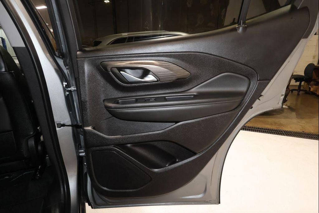 used 2024 GMC Terrain car, priced at $25,989