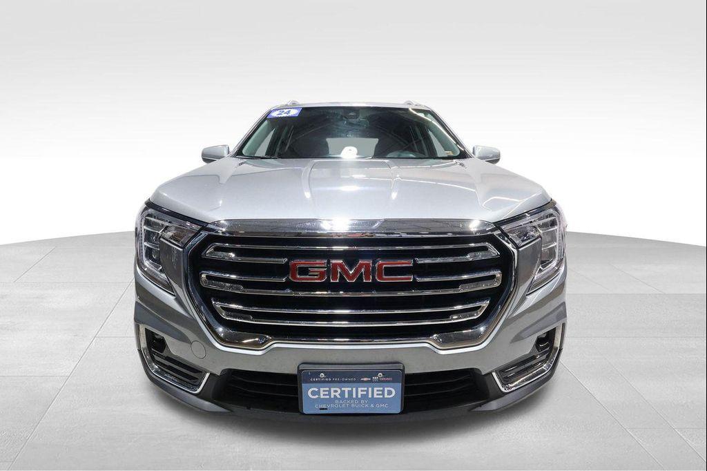 used 2024 GMC Terrain car, priced at $25,989