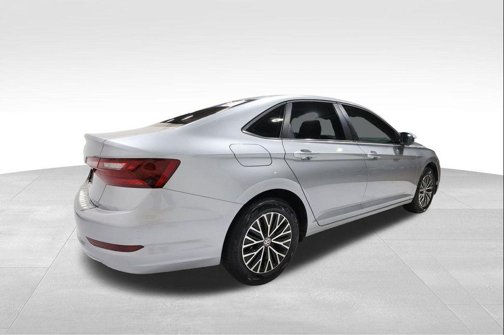used 2021 Volkswagen Jetta car, priced at $15,637