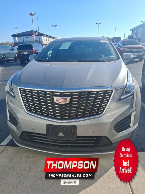 used 2025 Cadillac XT5 car, priced at $40,989