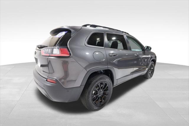used 2023 Jeep Cherokee car, priced at $24,537
