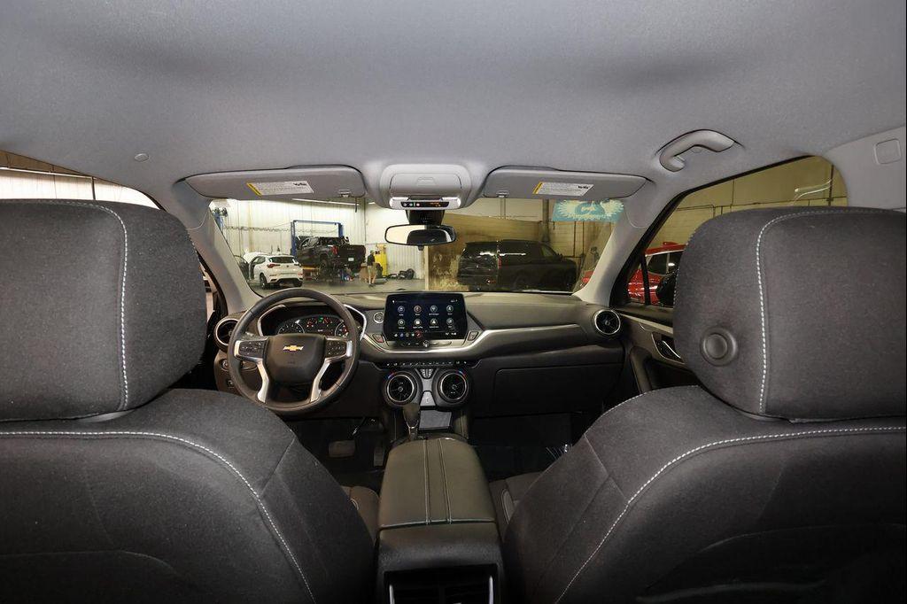 used 2025 Chevrolet Blazer car, priced at $31,885