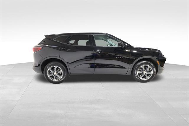 used 2025 Chevrolet Blazer car, priced at $35,378