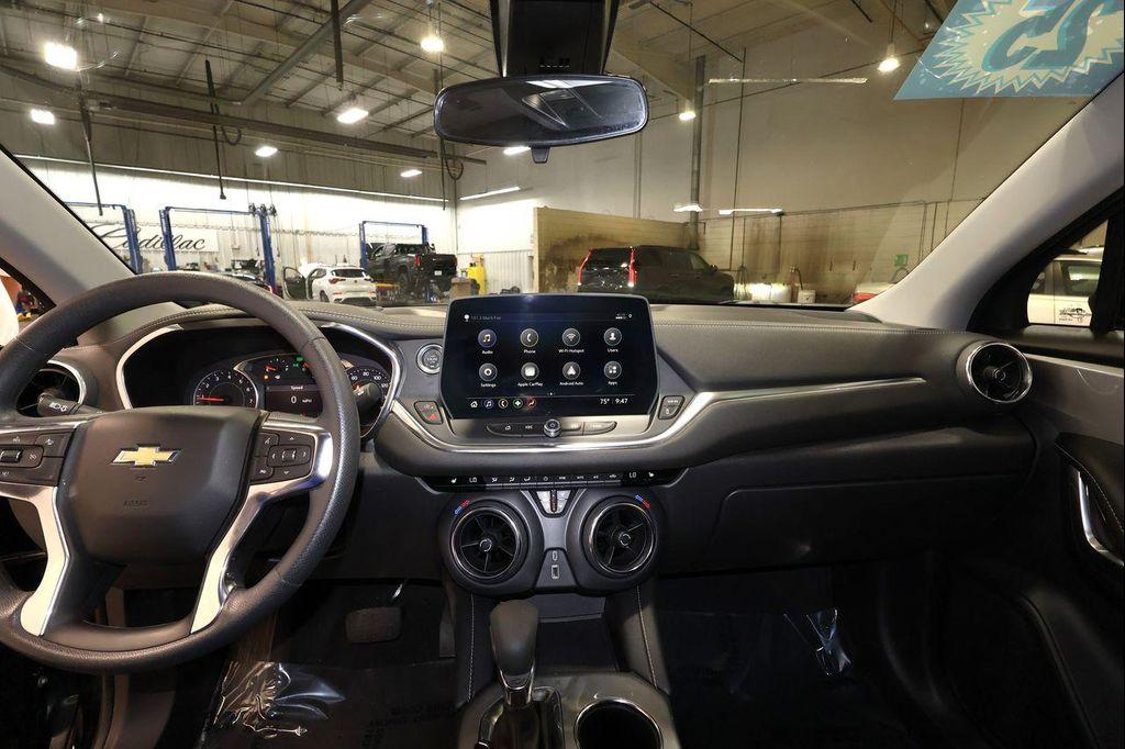 used 2025 Chevrolet Blazer car, priced at $31,885