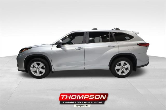 used 2023 Toyota Highlander car, priced at $33,999