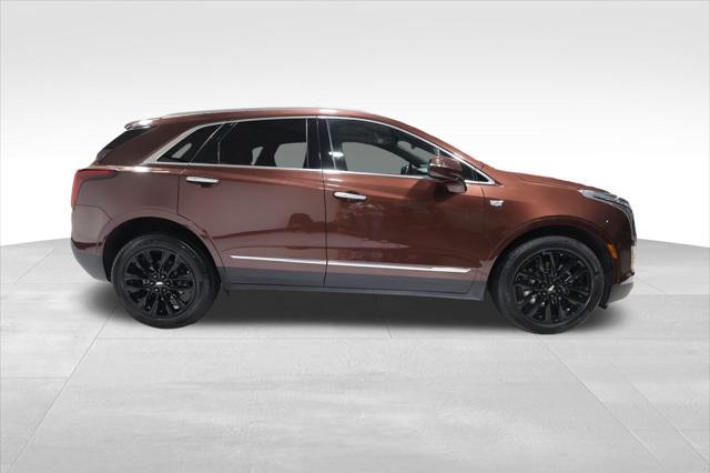 used 2022 Cadillac XT5 car, priced at $34,994