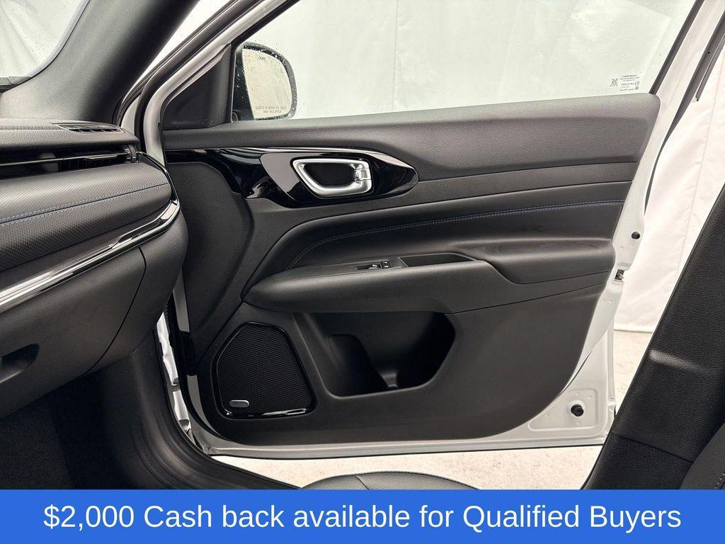 new 2025 Jeep Compass car, priced at $32,811