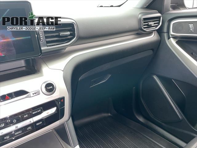 used 2022 Ford Explorer car, priced at $33,420