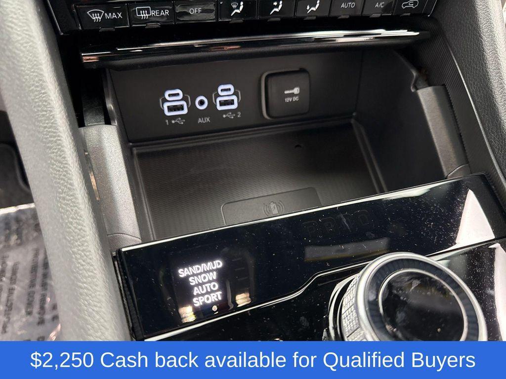 new 2025 Jeep Grand Cherokee car, priced at $51,100