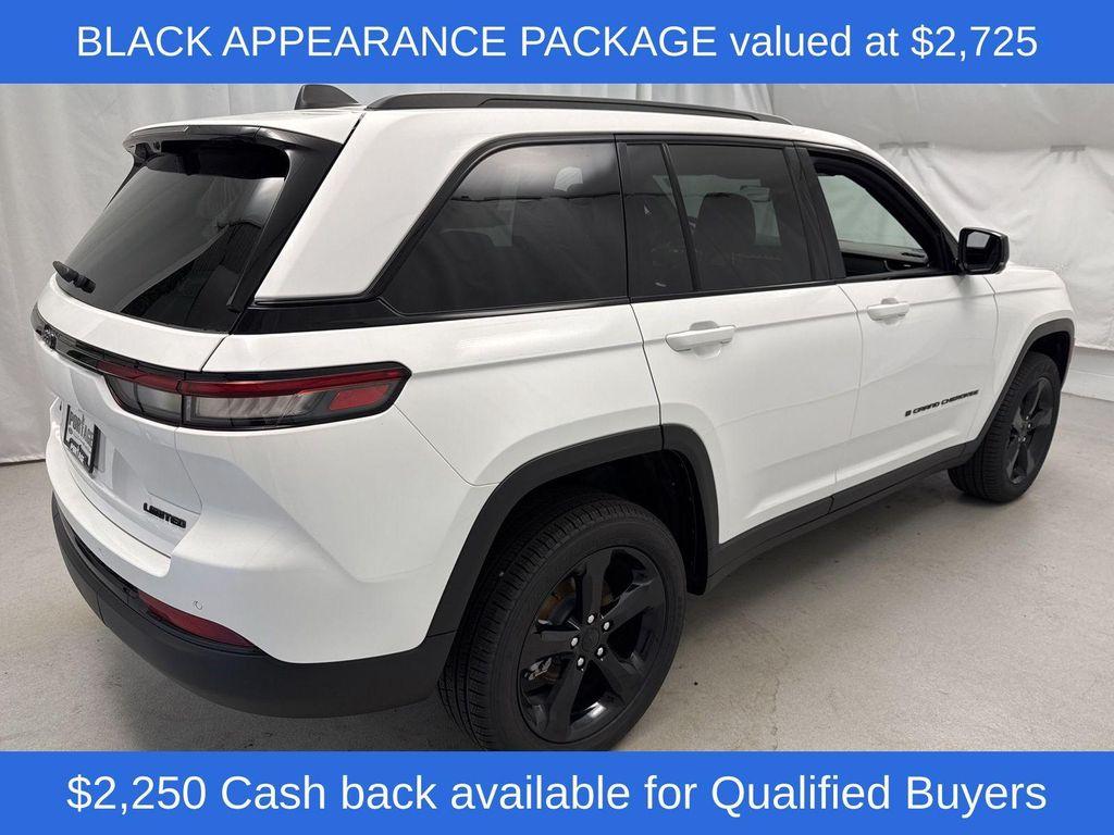 new 2025 Jeep Grand Cherokee car, priced at $51,100