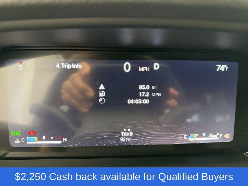 new 2025 Jeep Grand Cherokee car, priced at $51,100