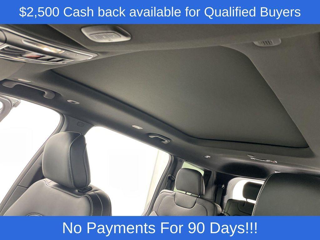 new 2025 Jeep Grand Cherokee L car, priced at $47,054