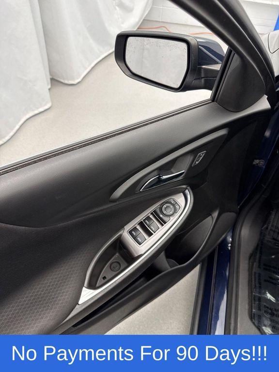 used 2018 Chevrolet Malibu car, priced at $13,498