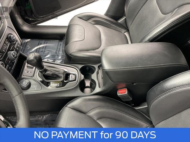 used 2023 Jeep Cherokee car, priced at $20,998