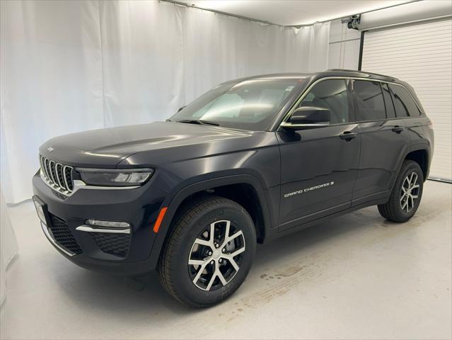 new 2024 Jeep Grand Cherokee car, priced at $39,999