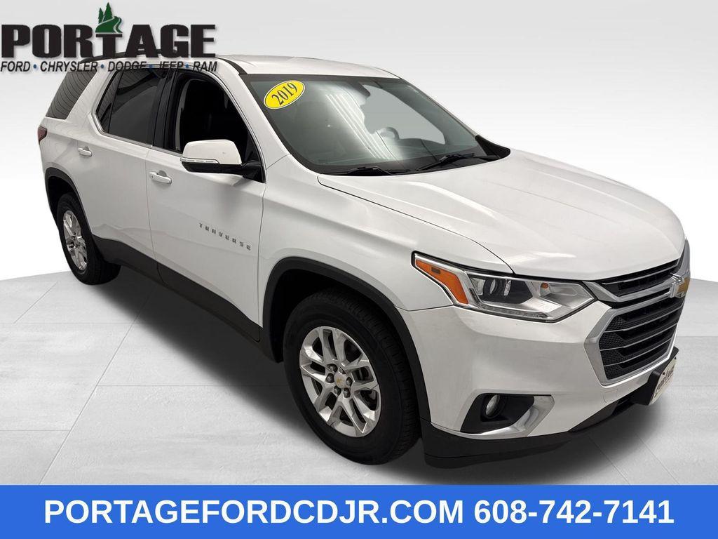 used 2019 Chevrolet Traverse car, priced at $19,998