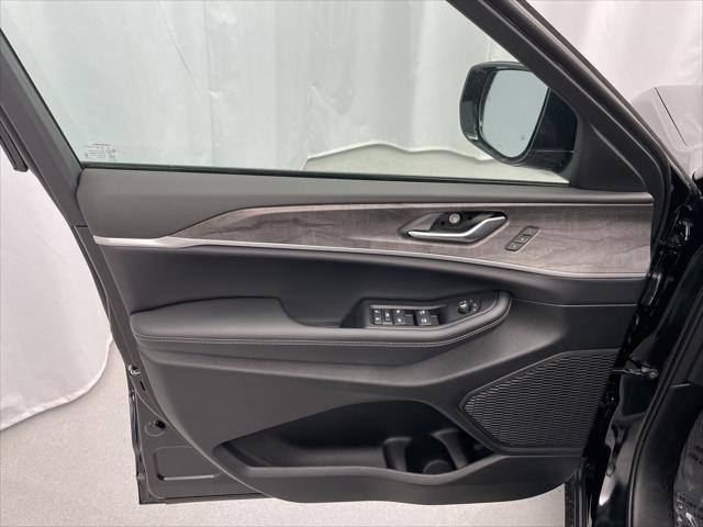 new 2025 Jeep Grand Cherokee car, priced at $44,354