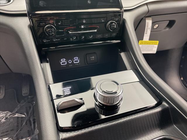 new 2025 Jeep Grand Cherokee car, priced at $44,354