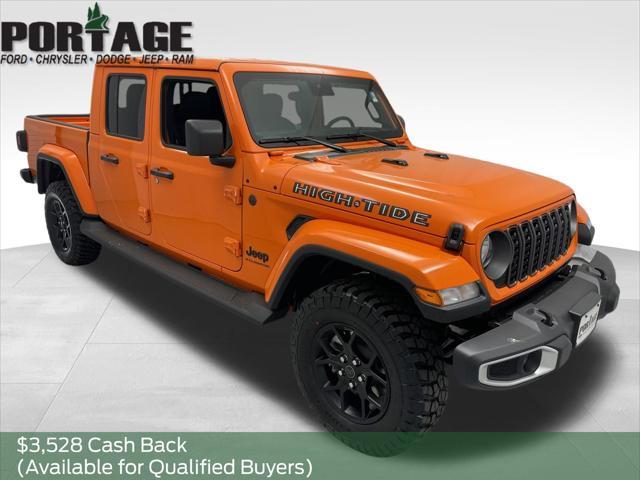 new 2025 Jeep Gladiator car, priced at $44,422