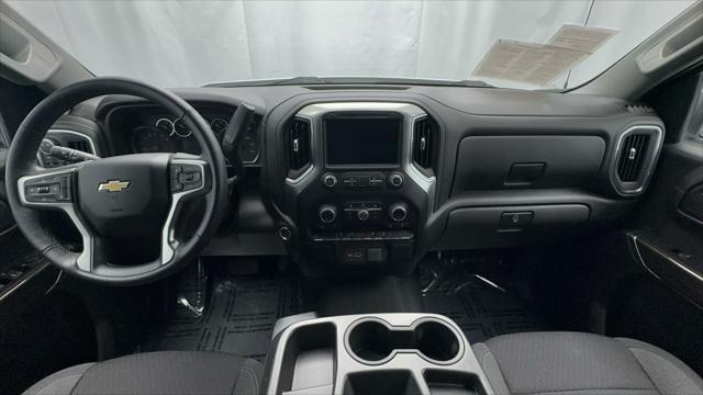 used 2022 Chevrolet Silverado 1500 car, priced at $34,261