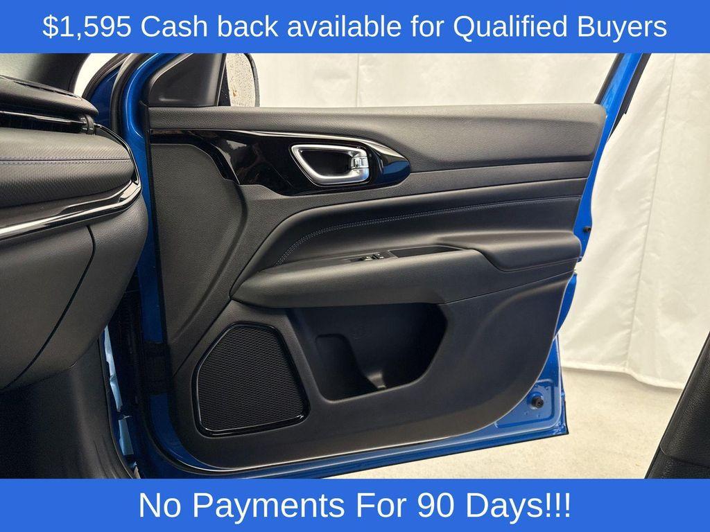 new 2026 Jeep Compass car, priced at $30,530