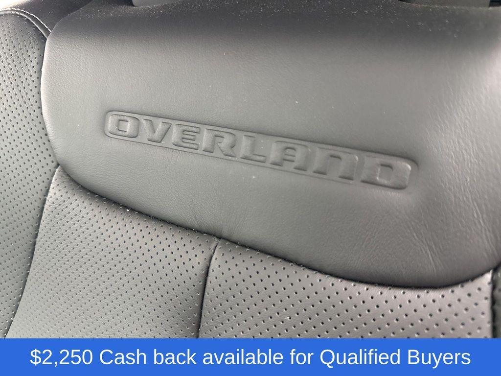 new 2025 Jeep Grand Cherokee car, priced at $62,121
