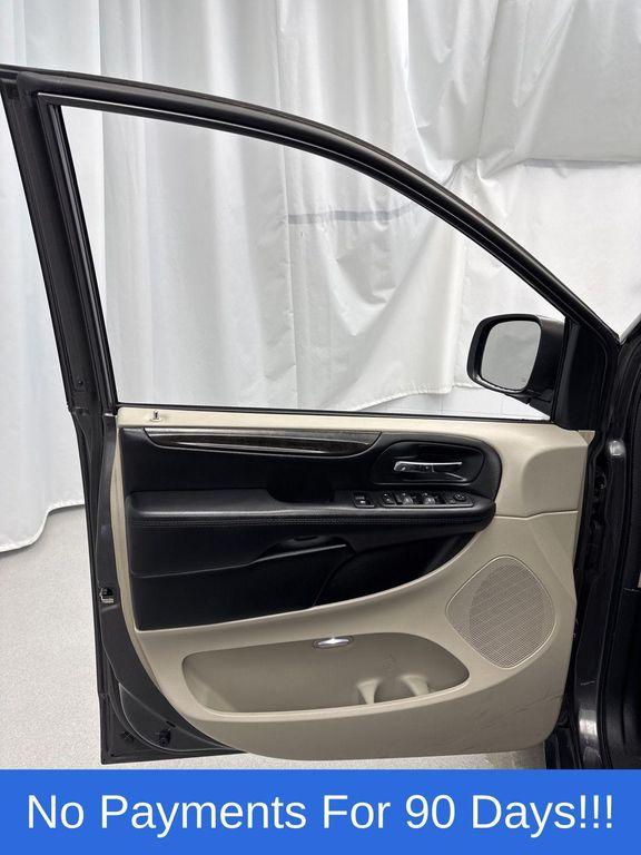 used 2020 Dodge Grand Caravan car, priced at $15,998
