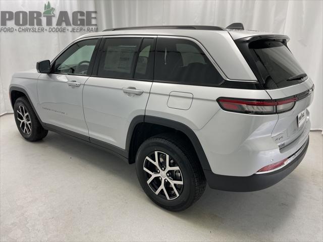 new 2025 Jeep Grand Cherokee car, priced at $42,131