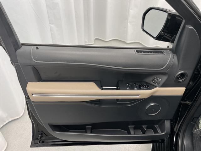 used 2023 Ford Expedition car, priced at $43,999