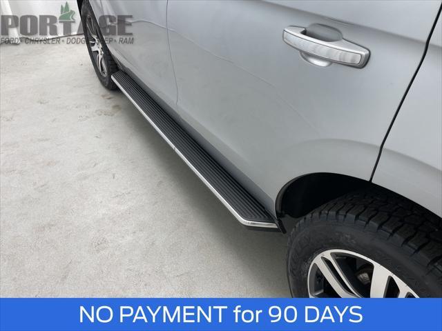 used 2023 Ford Expedition car, priced at $41,998