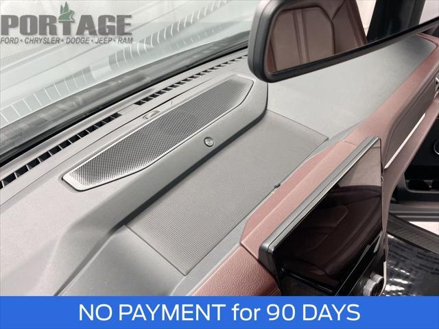 used 2023 Ford Expedition car, priced at $41,998