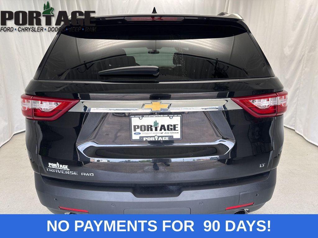 used 2021 Chevrolet Traverse car, priced at $24,998