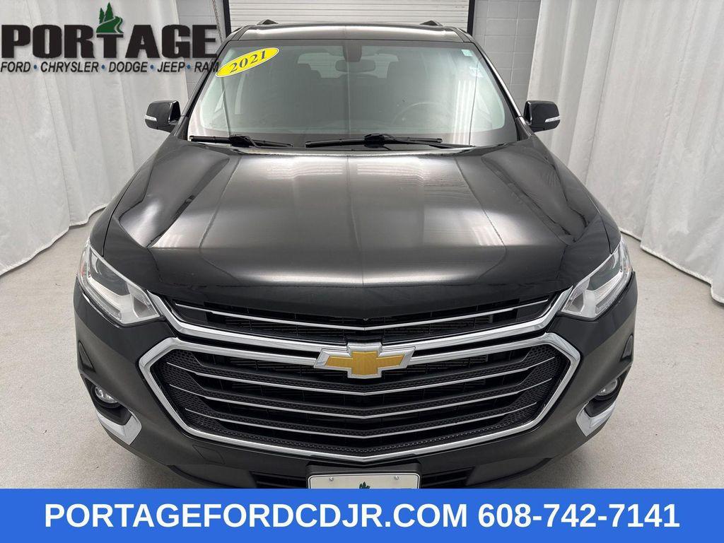 used 2021 Chevrolet Traverse car, priced at $22,998