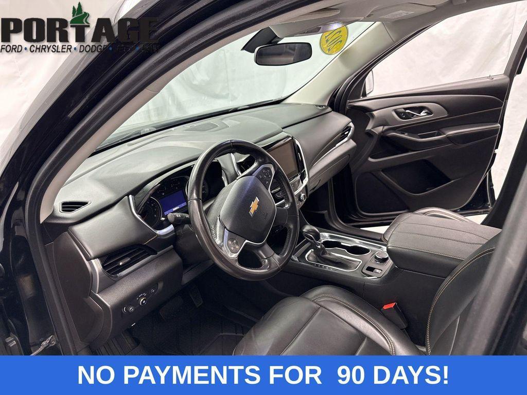 used 2021 Chevrolet Traverse car, priced at $24,998