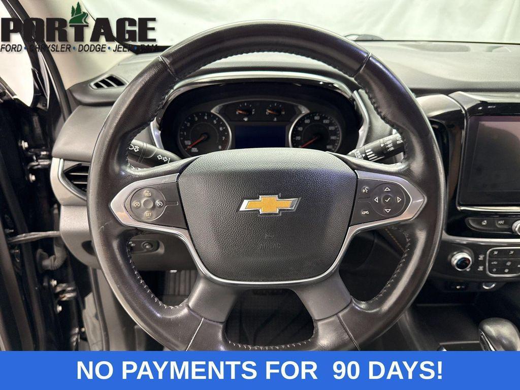 used 2021 Chevrolet Traverse car, priced at $24,998