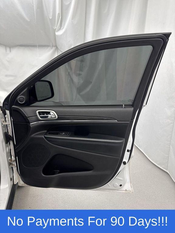 used 2021 Jeep Grand Cherokee car, priced at $18,998