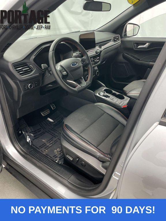 used 2023 Ford Escape car, priced at $24,998