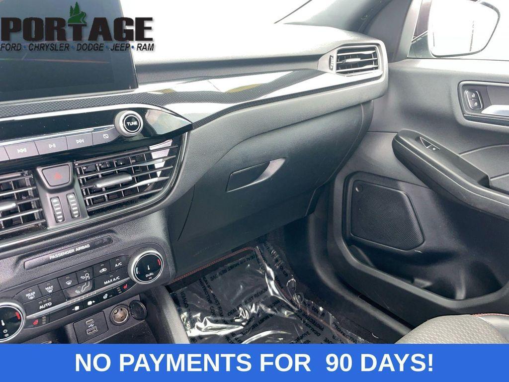 used 2023 Ford Escape car, priced at $24,998