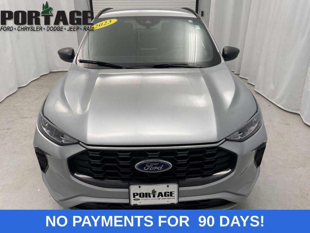 used 2023 Ford Escape car, priced at $24,998