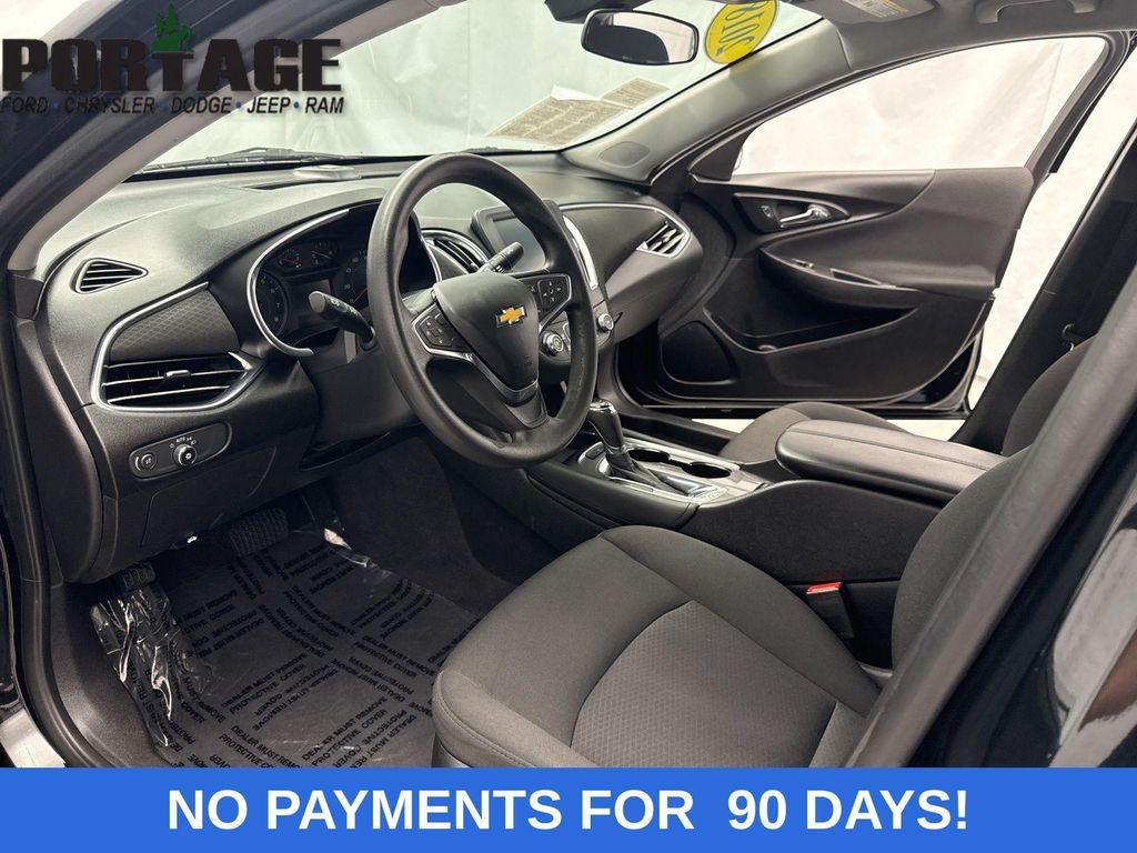used 2018 Chevrolet Malibu car, priced at $13,498