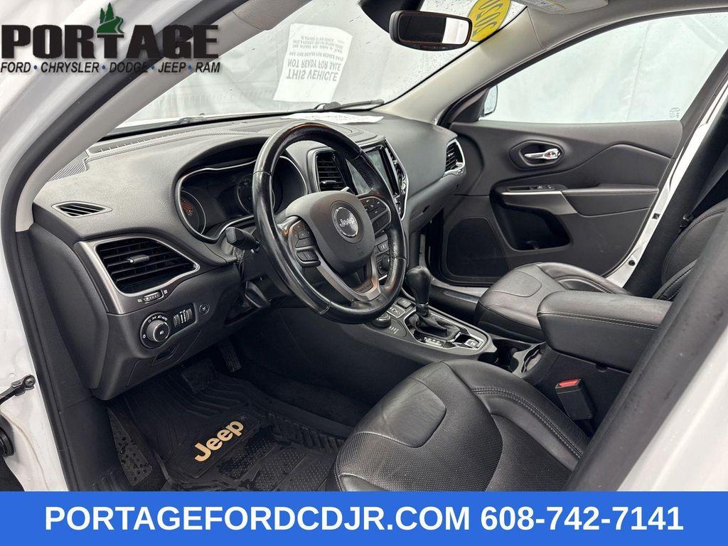 used 2020 Jeep Cherokee car, priced at $17,498