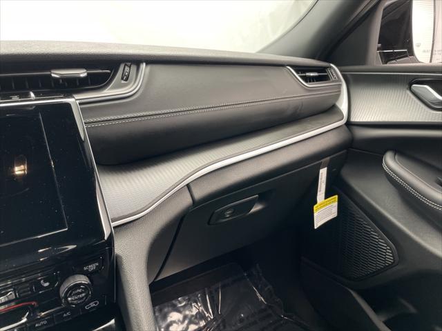 new 2025 Jeep Grand Cherokee L car, priced at $43,159