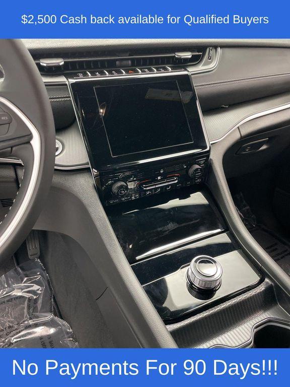 new 2025 Jeep Grand Cherokee L car, priced at $46,575