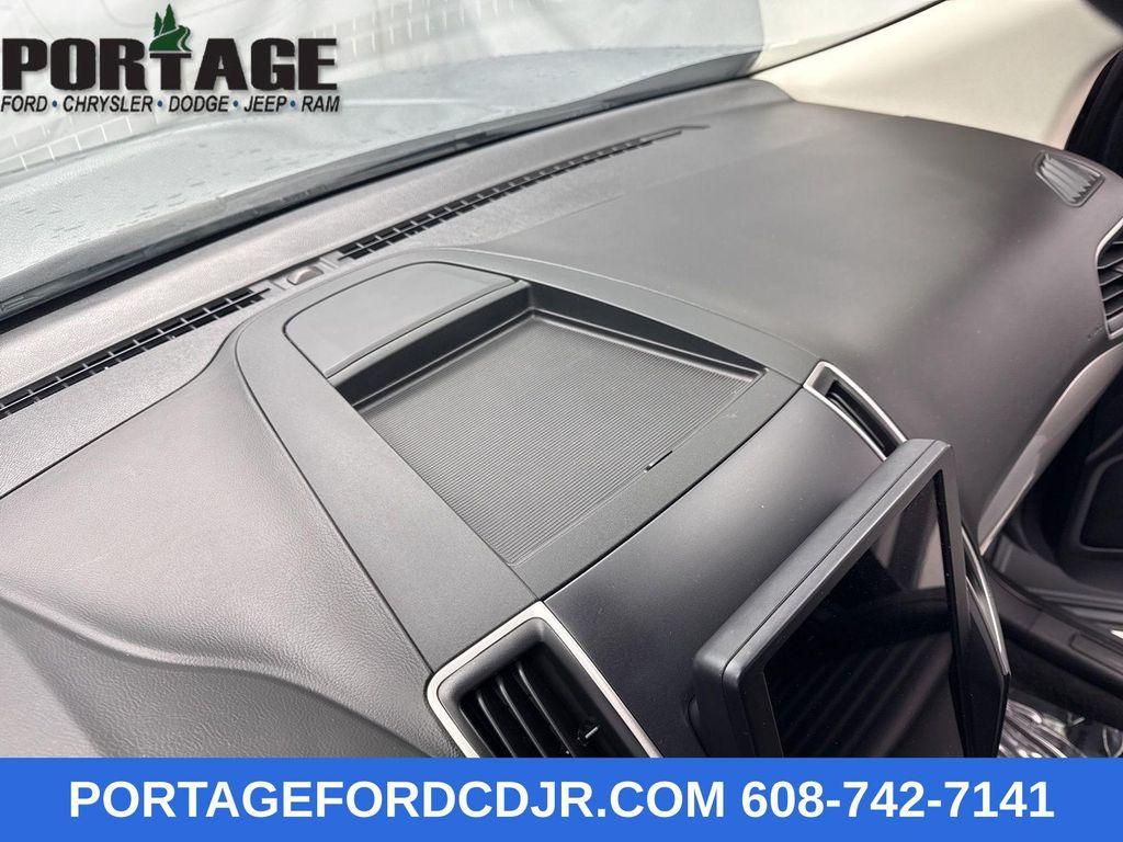 used 2024 Ford Edge car, priced at $22,998