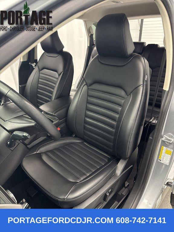 used 2024 Ford Edge car, priced at $22,998